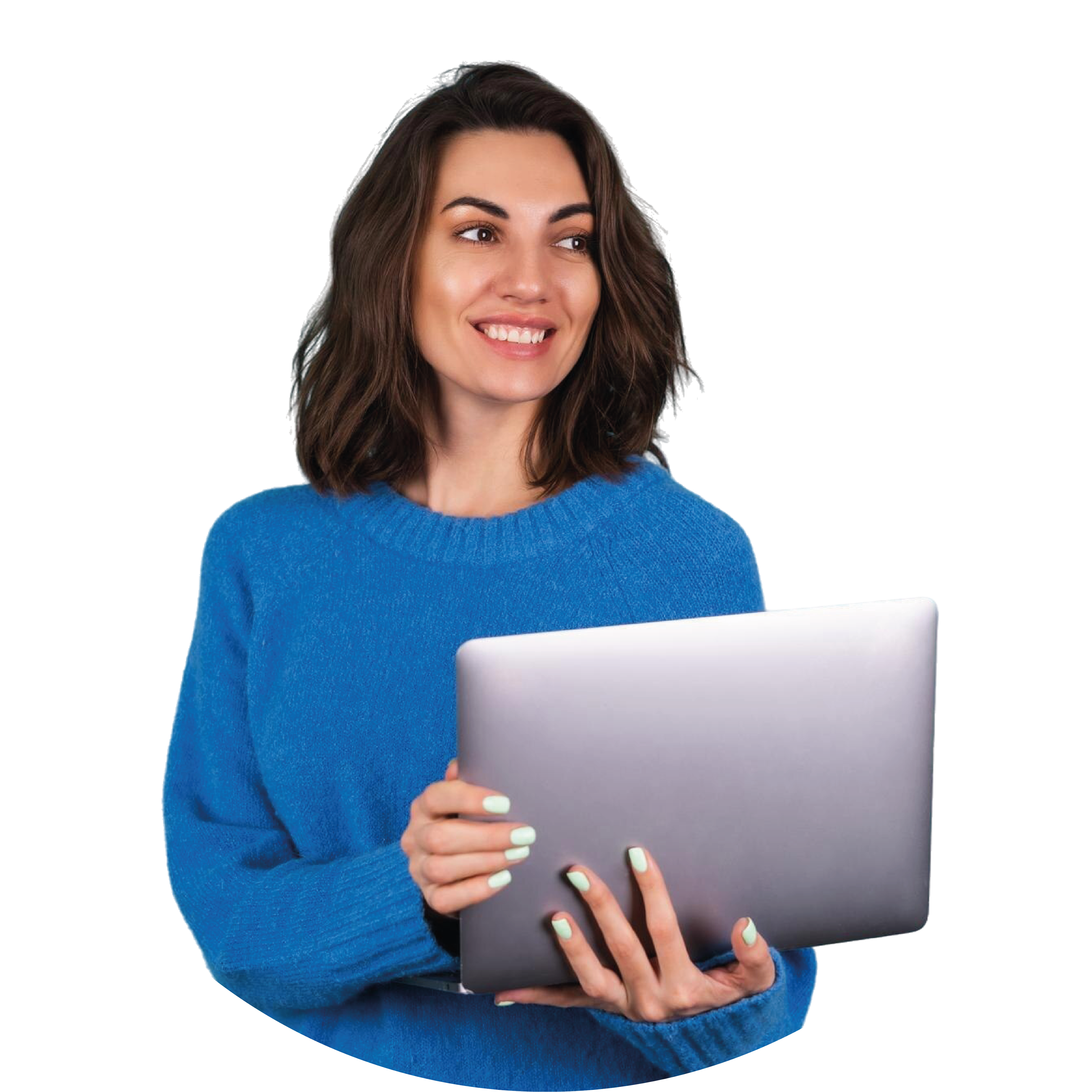 Una mujer con un ordenador y un jersey azúl marino sujetando un portátil.